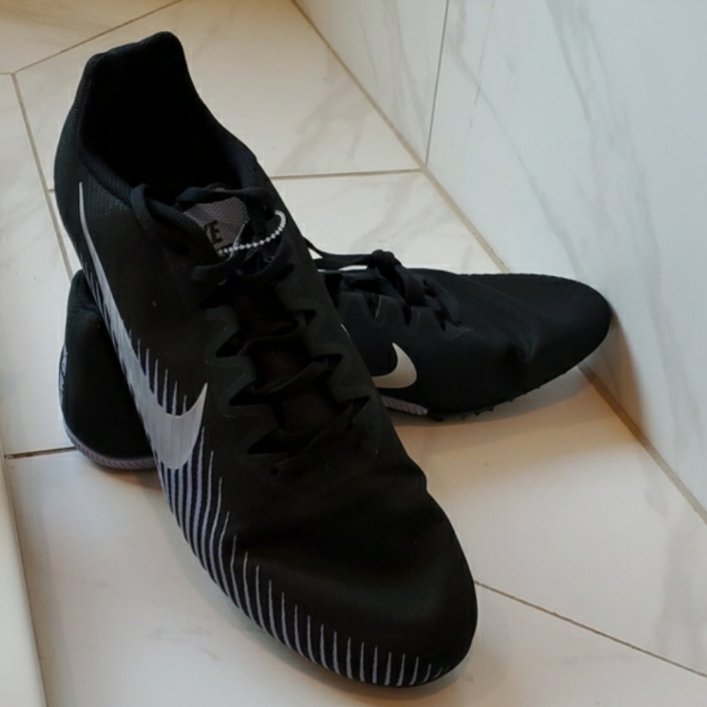 Nike Zoom Rival shoes, Black/Metallic